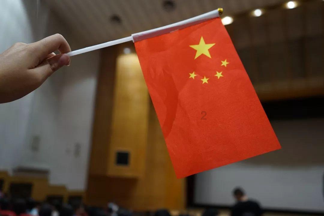 记者:切尔西与维拉有过谈判,布罗亚&杜兰可能互换东家