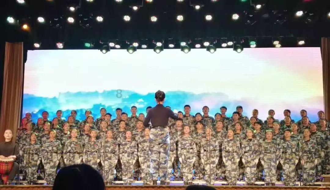 绿意盎然