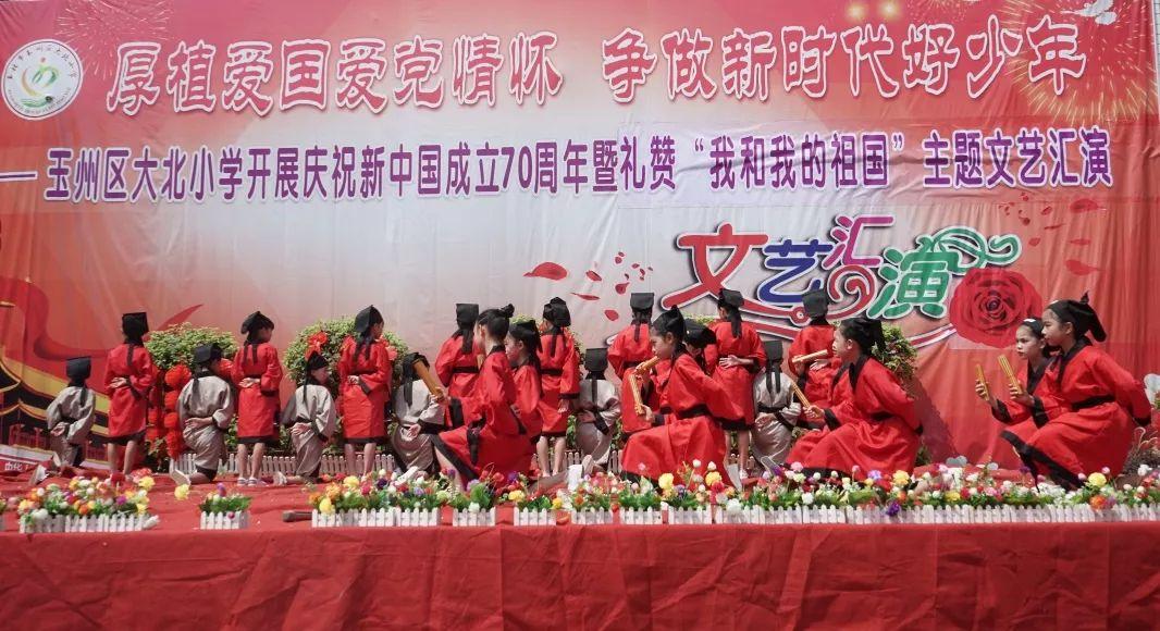 灾后教大家求生知识，既教会大家知识，又带来更多快乐